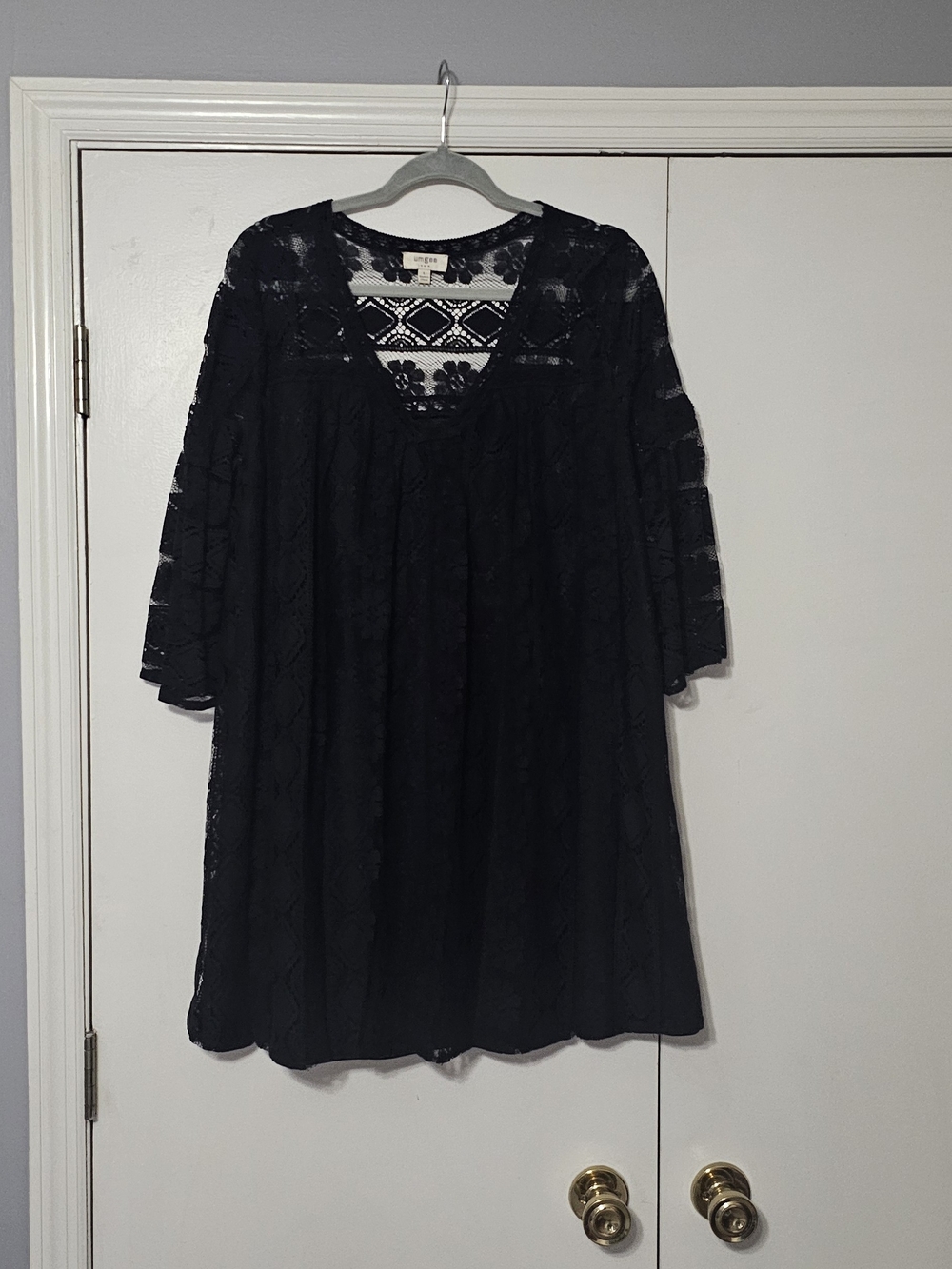 Umgee Black Lace Mini Dress with Sheer Sleeves Double Lined Lg